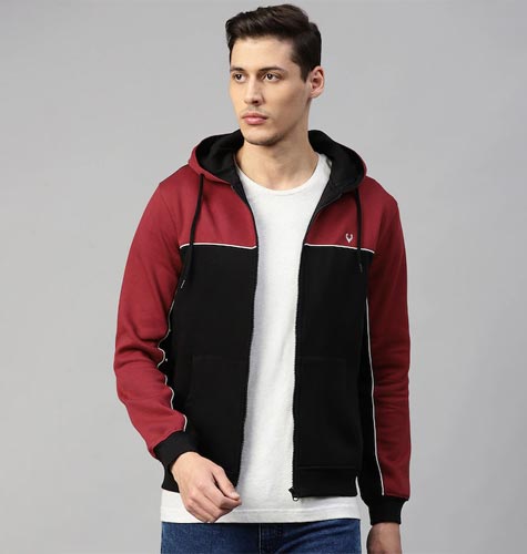 Men Black & Maroon Colourblocked Hooded Sweatshirt